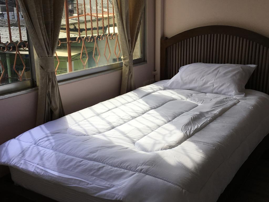The Grand Palace Hostel Bangkok Pokoj fotografie